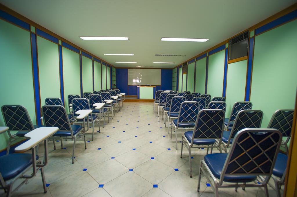 Hotel Premium Plaza Muriaé エクステリア 写真