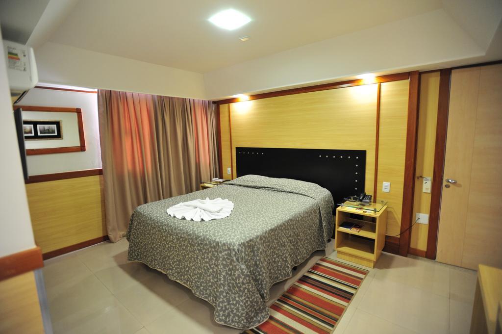 Hotel Premium Plaza Muriaé エクステリア 写真