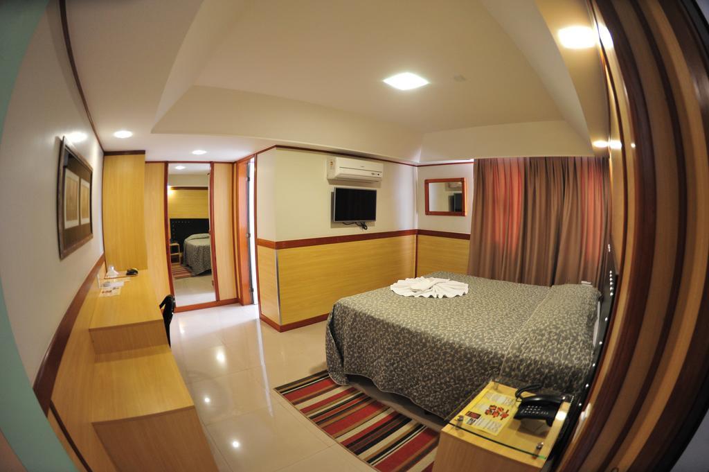 Hotel Premium Plaza Muriaé エクステリア 写真