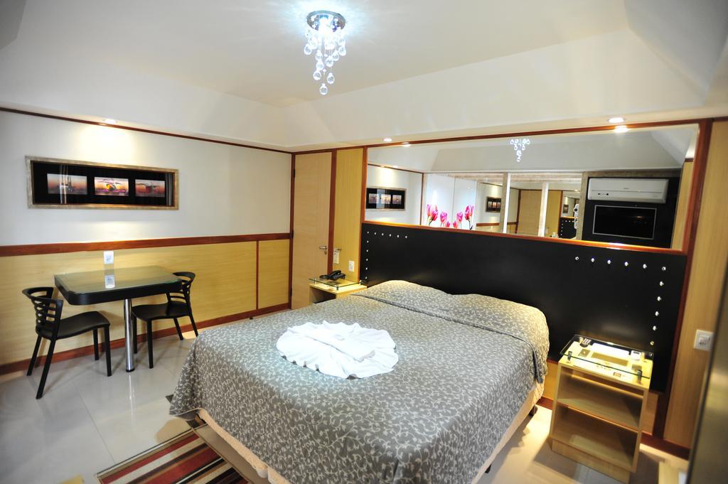 Hotel Premium Plaza Muriaé エクステリア 写真