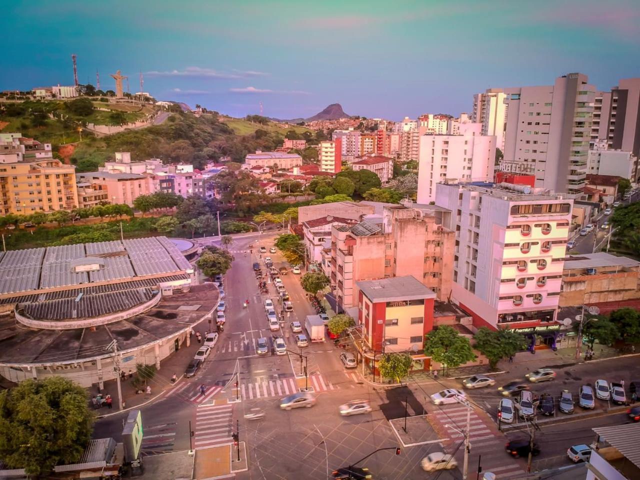 Hotel Premium Plaza Muriaé エクステリア 写真